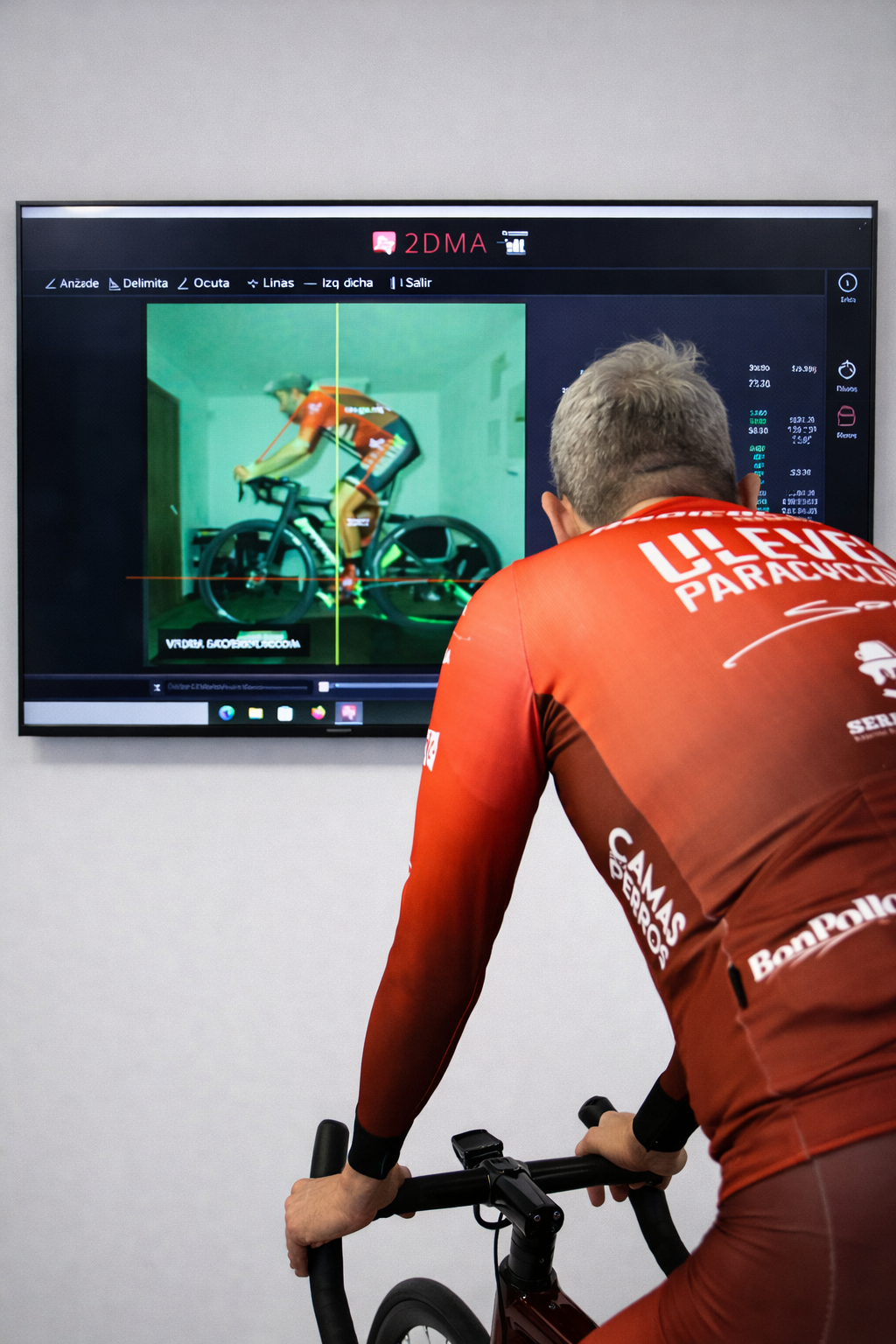 Bike fitting with analysis software